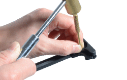 AR-15 Extended Charging Handle Latch