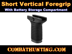 AR-15 Short Stubby Vertical Grip 